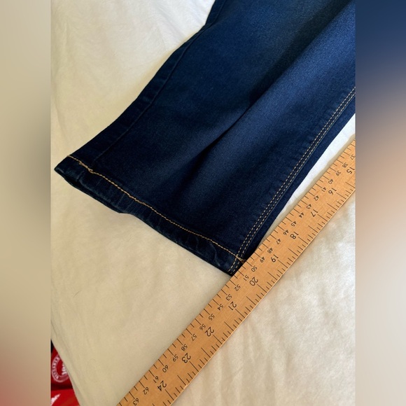 Suko Jeans NWT indigo blue pull on capri stretch denim size 24 21” inseam - Picture 4 of 9